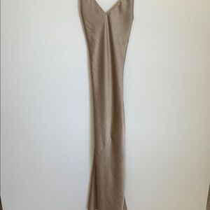 Wilfred Tan Maxi Dress